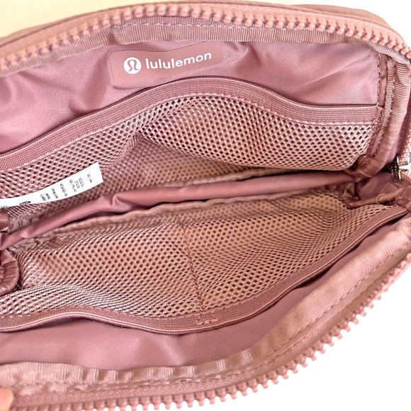 NWT LULULEMON EVERYWHERE BELT BAG 1L - Rare Twilight Rose color - Picture 4 of 5